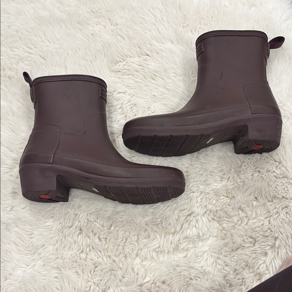 Plum Hunter Rain Boots - Picture 3 of 8